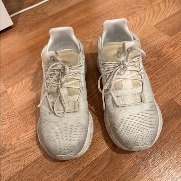 ON CLOUD SNEAKER - Picture 2 of 7